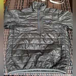 Patagonia Nano Puff 1/2 Zip Jacket/Pullover Dark Gray Size M Excellent Condition